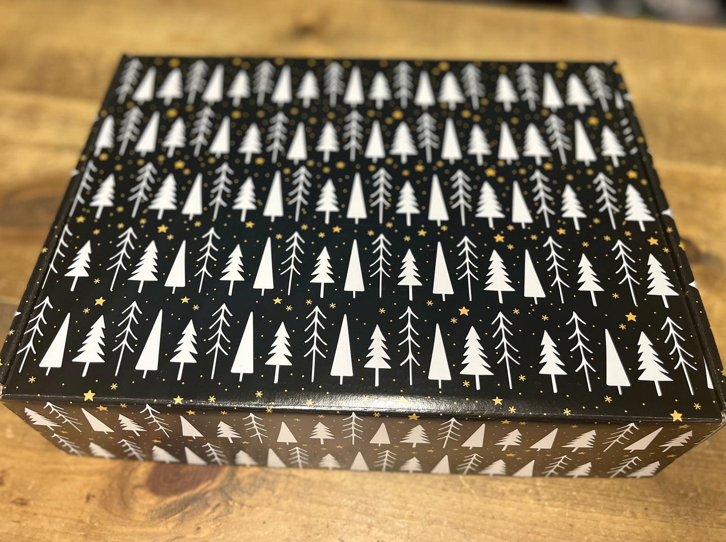 “Bundle of Christmas” Gift Box