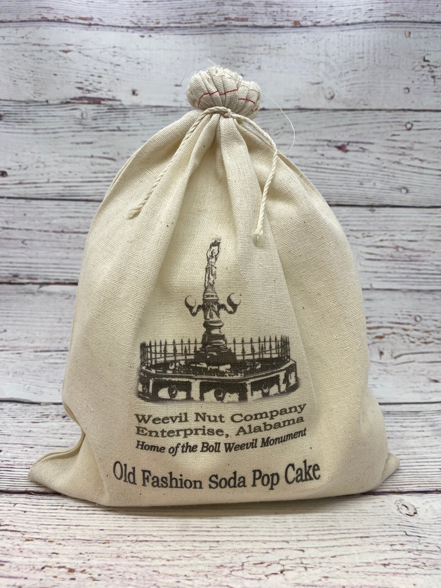 Monument Old Fashion Soda Pop Cake